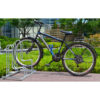 Range vélo 4000 en acier avec deux espaces, utilisé pour le stationnement des vélos en extérieur.