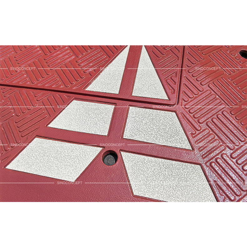 01-coussin-berlinois-composite plastique-caoutchouc-rouge-europe-surface