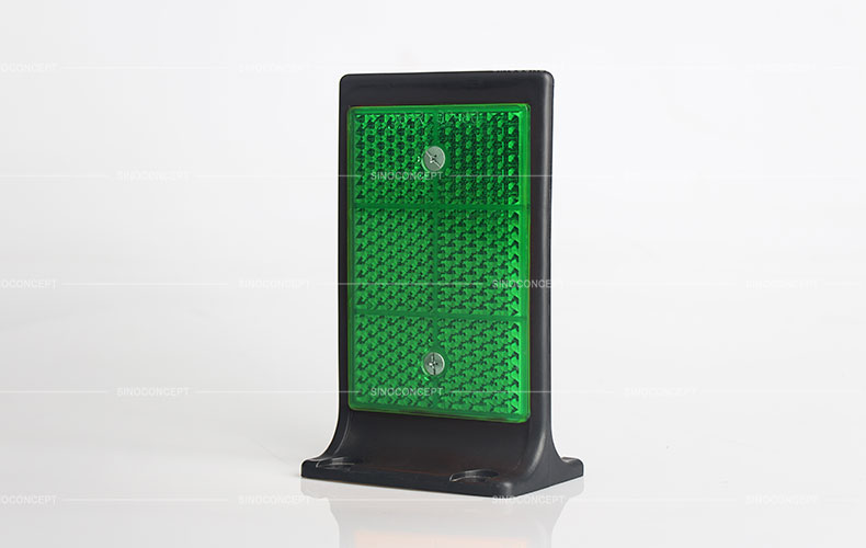 Réflecteur de glissière vert avec lentilles PMMA réfléchissantes